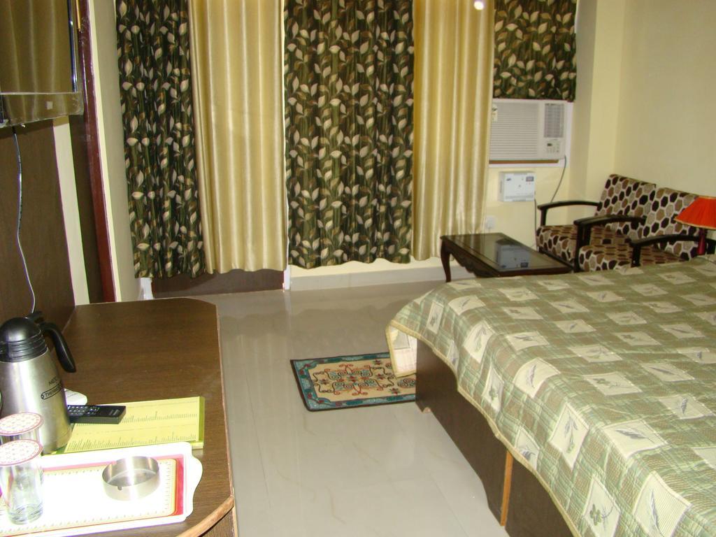 Munish Resorts Mandi Exterior foto